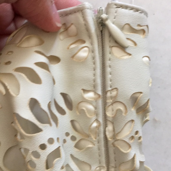 Zara Woman Skirt-i3 - Picture 8 of 8